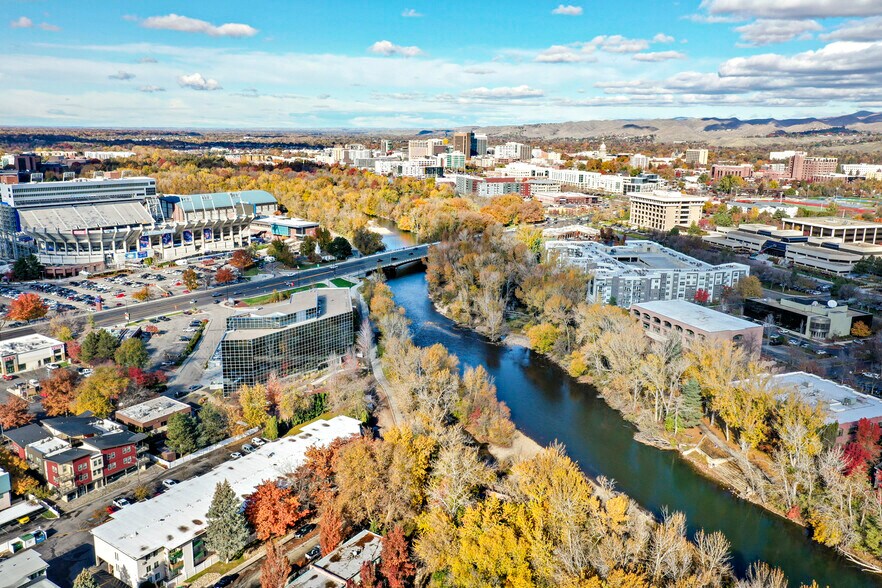 More Photos Of 815 Park Blvd, Boise Office For Lease