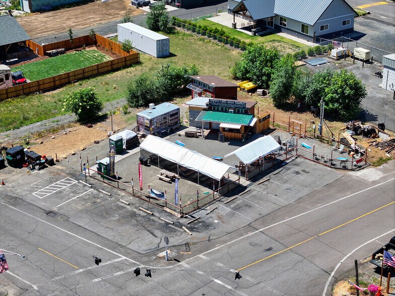 More Photos Of 100 Detroit Ave, Detroit Restaurant For Sale