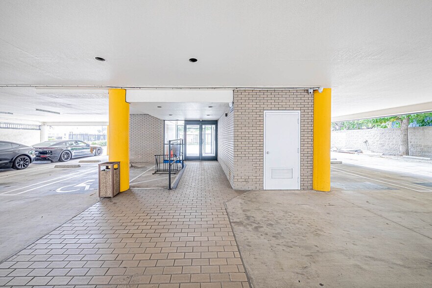 More Photos Of 980 Atlantic Ave, Long Beach Medical For Lease