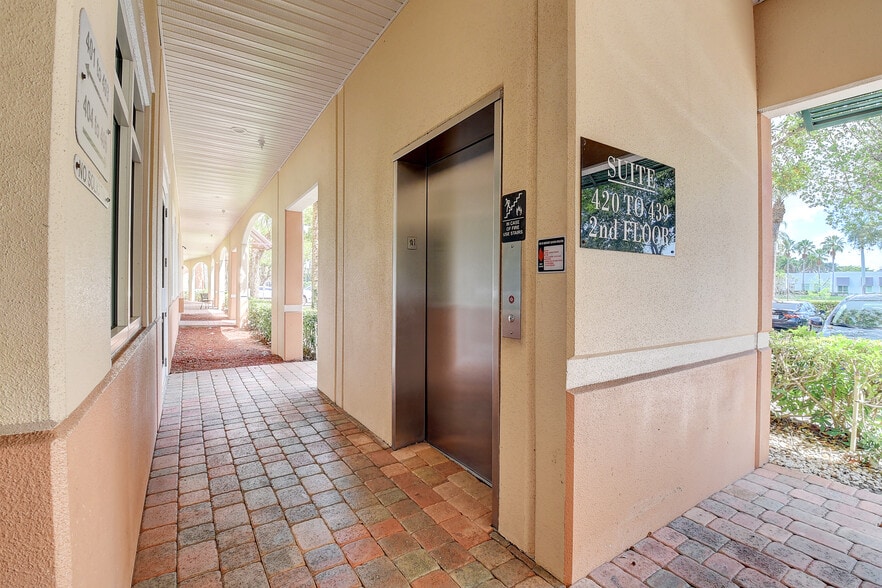 More Photos Of 601 N Congress Ave, Delray Beach Medical For Lease