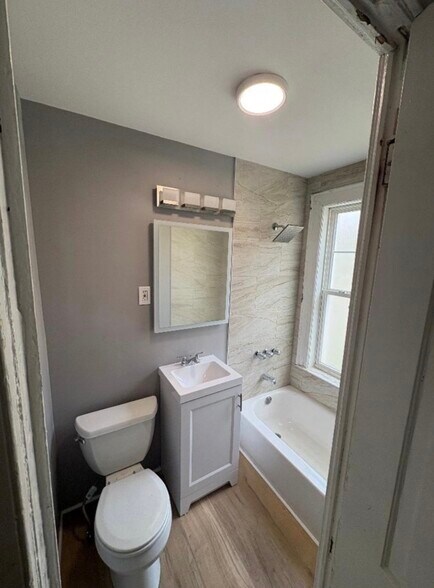 More Photos Of 247 W Utica St, Buffalo Apartments For Sale