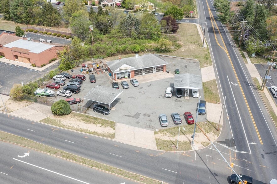 More Photos Of 601 John F Kennedy Way, Willingboro Auto Repair For Sale