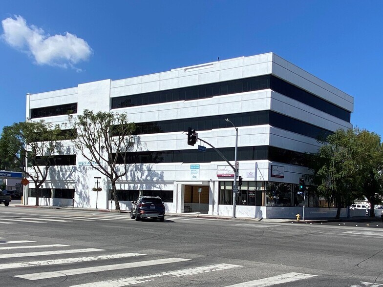More Photos Of 4419 Van Nuys Blvd, Sherman Oaks Office For Sale