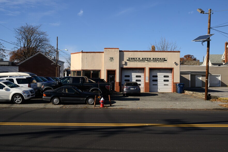 More Photos Of 119 Johnson Ave, Hackensack Warehouse For Sale