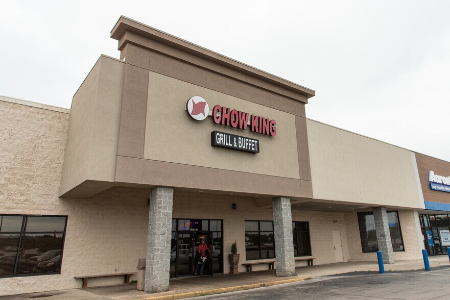 More Photos Of 1000 Beltline Rd, Decatur Unknown For Lease