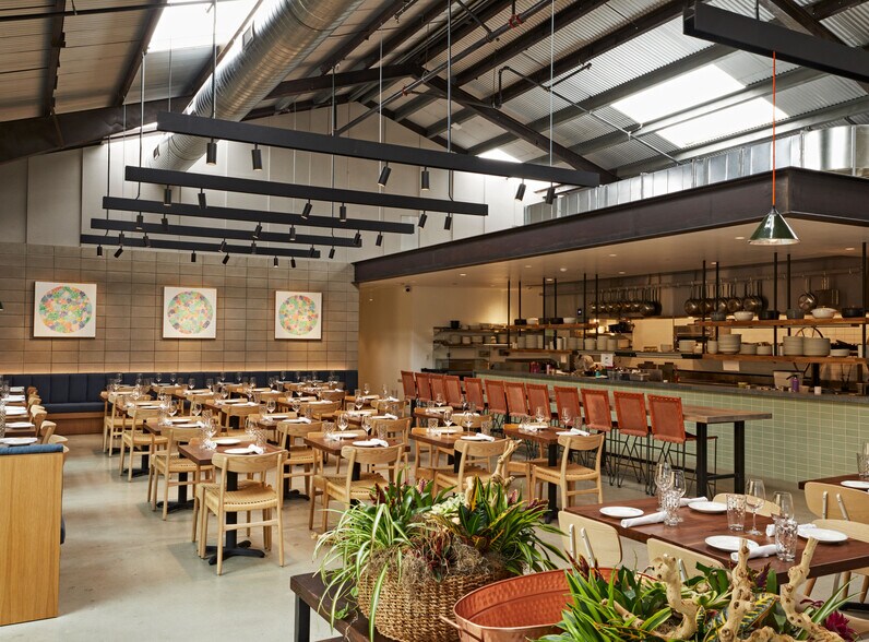 More Photos Of 2419-2425 Michigan Ave, Santa Monica Loft Creative Space For Lease