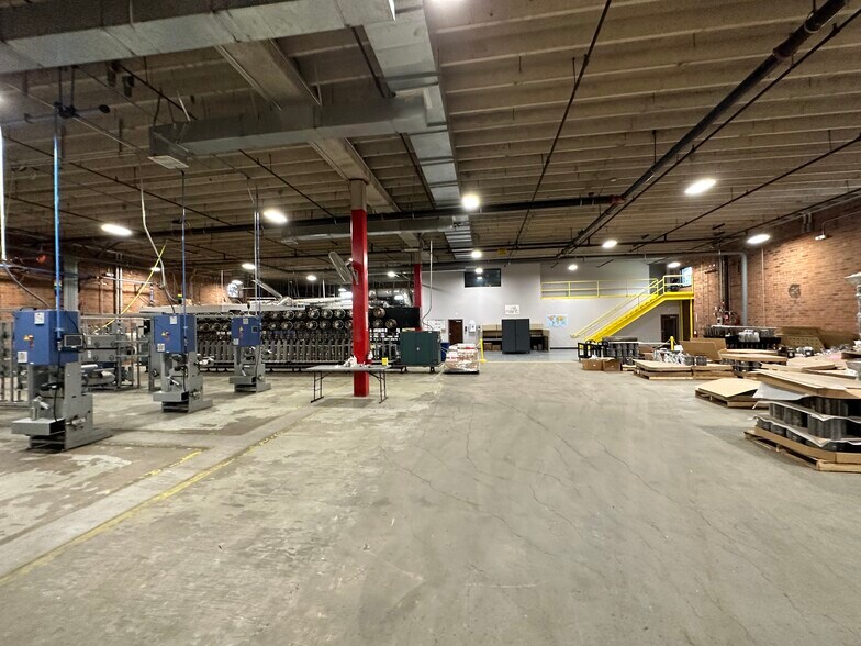More Photos Of 119 Metrolina Dr, Shelby Manufacturing For Sale