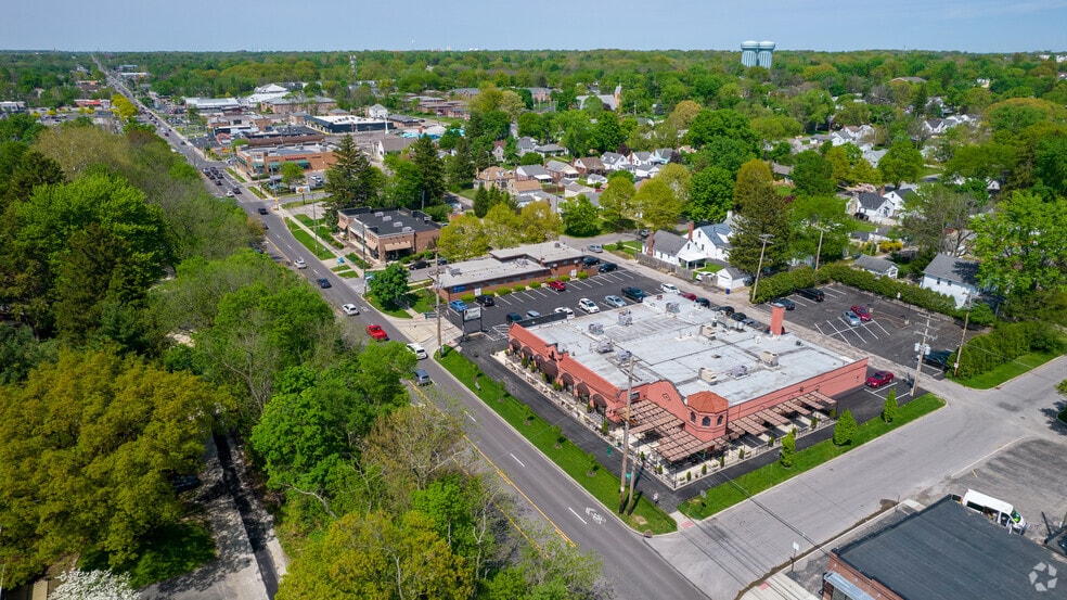 More Photos Of 4784 N High St, Columbus Freestanding For Lease