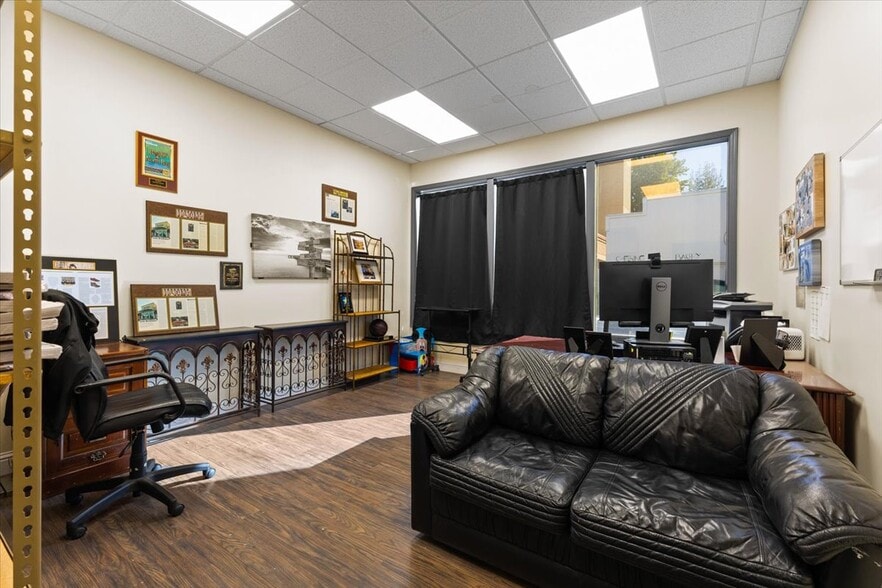 More Photos Of 145 3rd St, Santa Rosa Freestanding For Sale