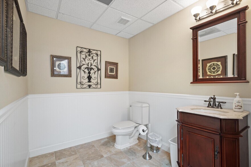 More Photos Of 701 Enterprise Rd E, Safety Harbor Office For Sale