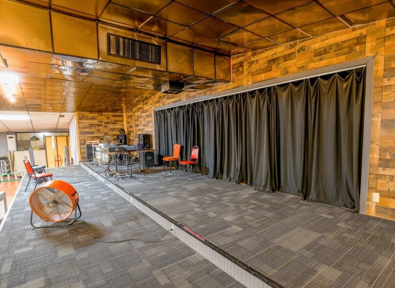 More Photos Of 735 E Interstate 10, Seguin Theater Concert Hall For Sale