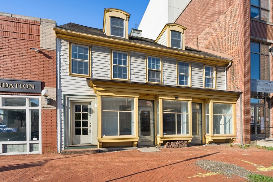 More Photos Of 201-203 E Broadway, Salem Office For Sale