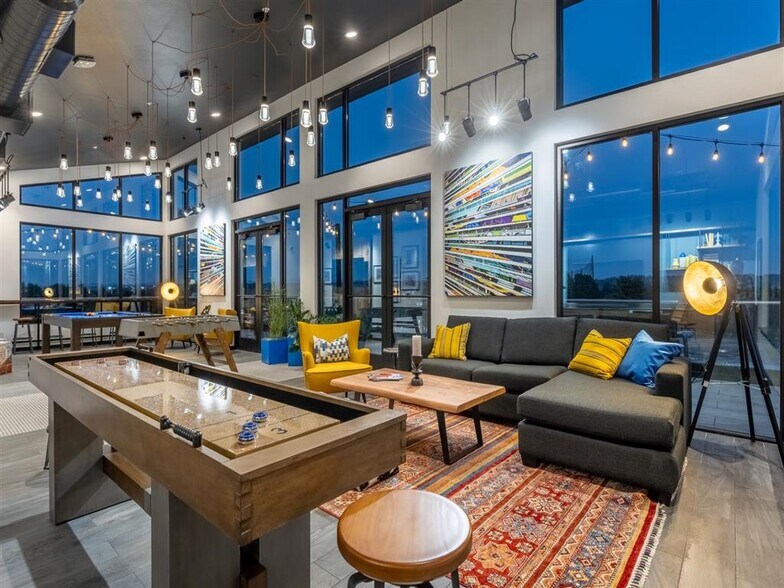 More Photos Of 2200 W Meeker St, Kent Apartments For Lease