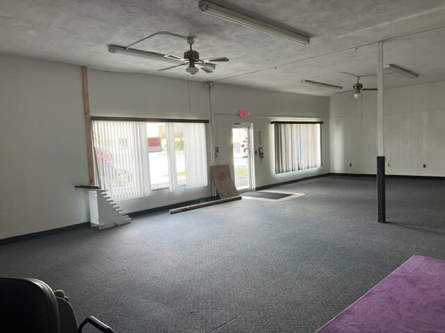 More Photos Of 300-330 S Yonge St, Ormond Beach Industrial For Sale