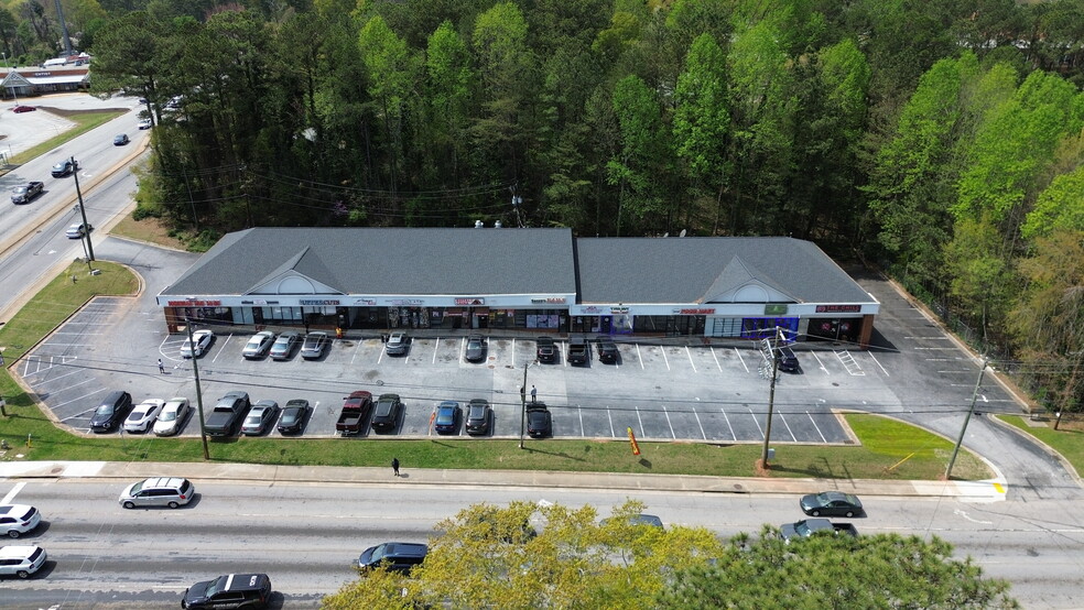 More Photos Of 414 N Hairston Rd, Stone Mountain Freestanding For Sale