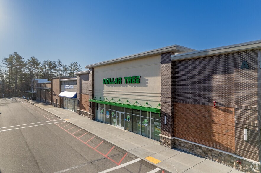 More Photos Of 2419 Cranberry Hwy, Wareham Unknown For Lease