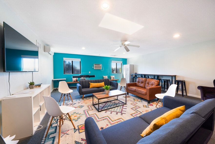 More Photos Of 1363 Fulton Rd, Santa Rosa Religious Facility For Sale