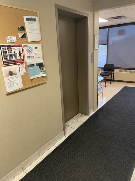 More Photos Of 8944 182nd St NW, Edmonton Office For Lease