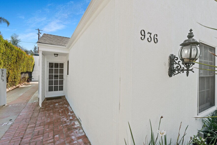 More Photos Of 934 N La Jolla Ave, West Hollywood Apartments For Sale