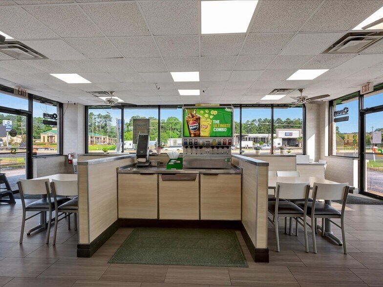 More Photos Of 3415 South St, Nacogdoches Fast Food For Sale