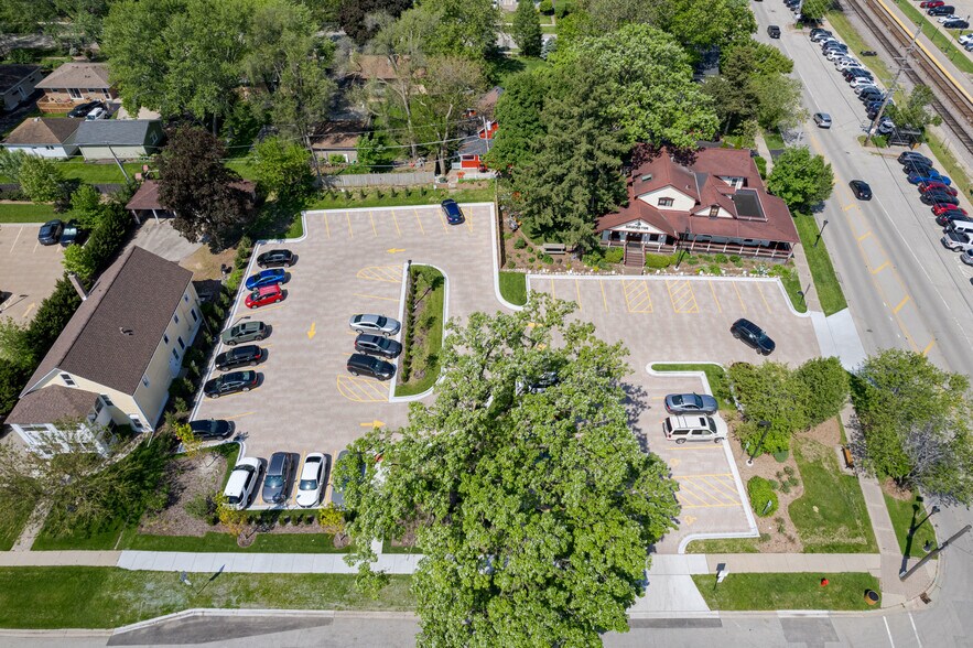 More Photos Of 211 W Railroad Ave, Bartlett Storefront Retail Residential For Sale