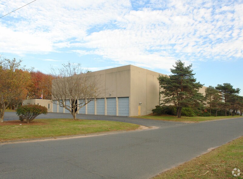 More Photos Of 240 Spring St, Southington Warehouse For Sale
