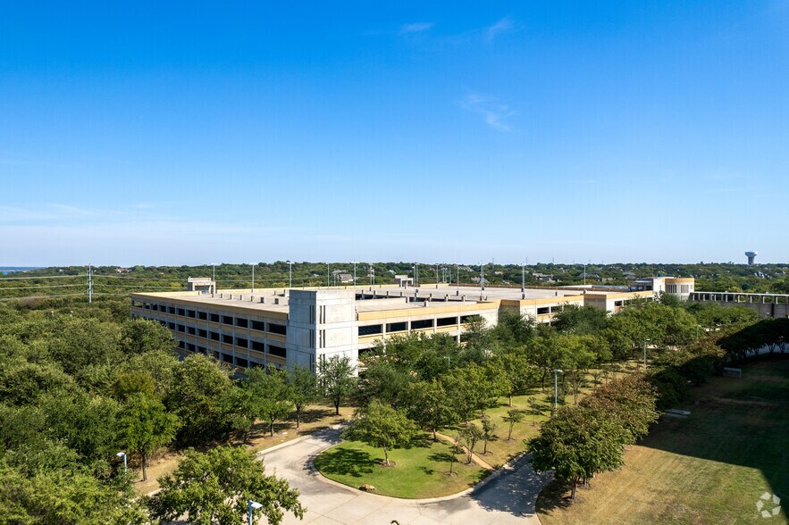 More Photos Of 3120 Sabre Dr, Southlake Office For Lease