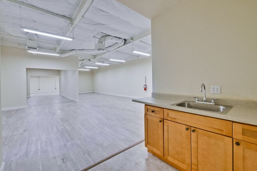 More Photos Of 853 Brown Rd, Fremont Research And Development For Lease