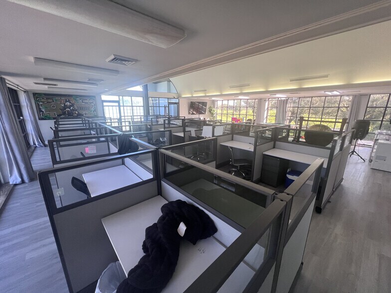 More Photos Of 31722 State Road 52, San Antonio Medical For Sale