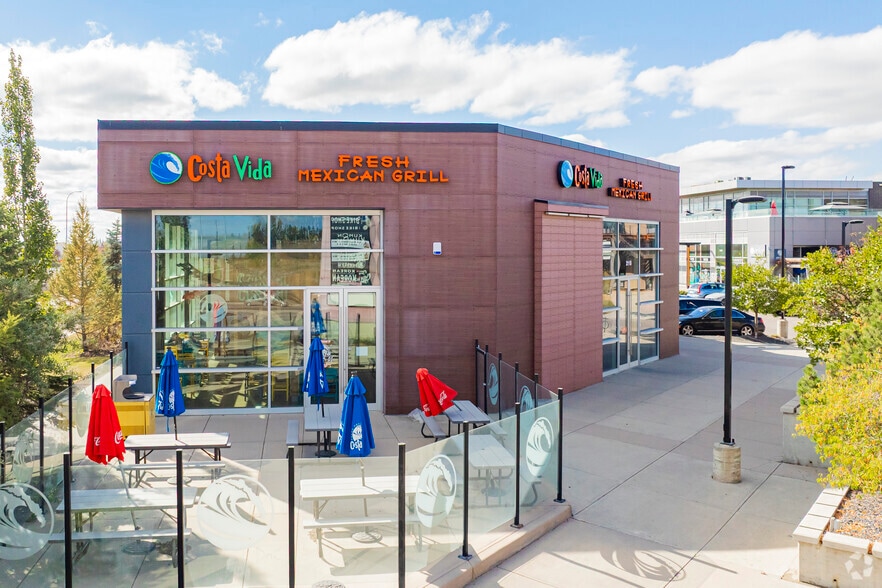 More Photos Of 8650 112th Ave NW, Calgary Restaurant For Lease