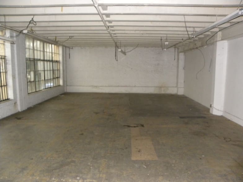 More Photos Of 1236-1252 S Main St, Los Angeles Service For Lease