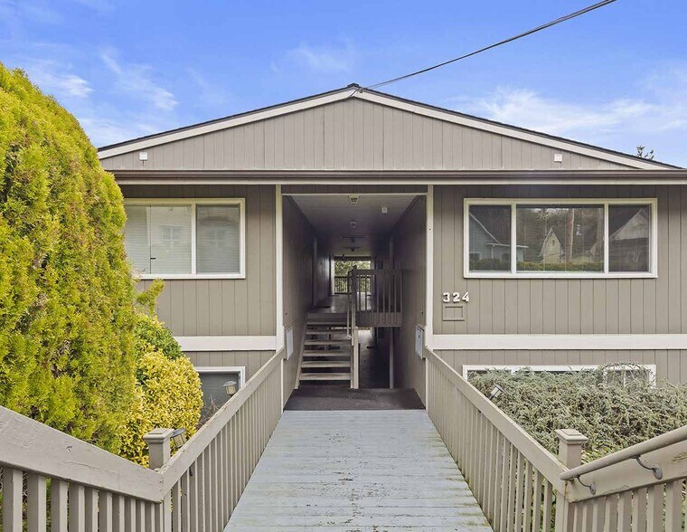 More Photos Of 324 S Lafayette Ave, Bremerton Apartments For Sale