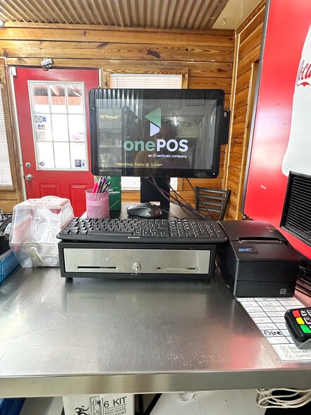 More Photos Of 2989 Hwy 21, Atmore Restaurant For Sale