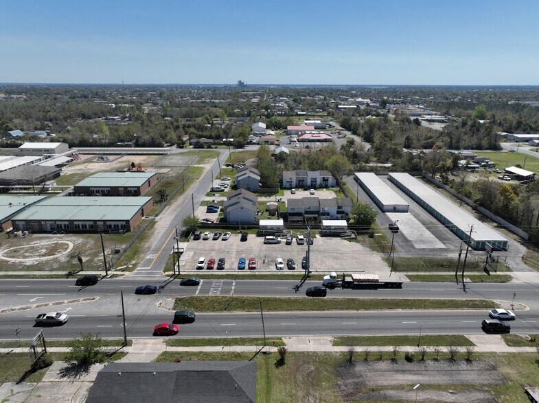 More Photos Of 2726 E 15th St, Panama City Self Storage For Sale