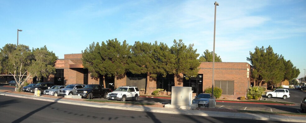 More Photos Of 6600 W Charleston Blvd, Las Vegas Office For Lease