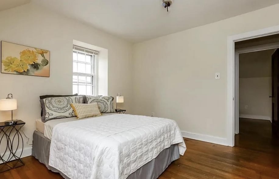 More Photos Of 1511 Bethlehem Pike, Flourtown Storefront Retail Residential For Sale