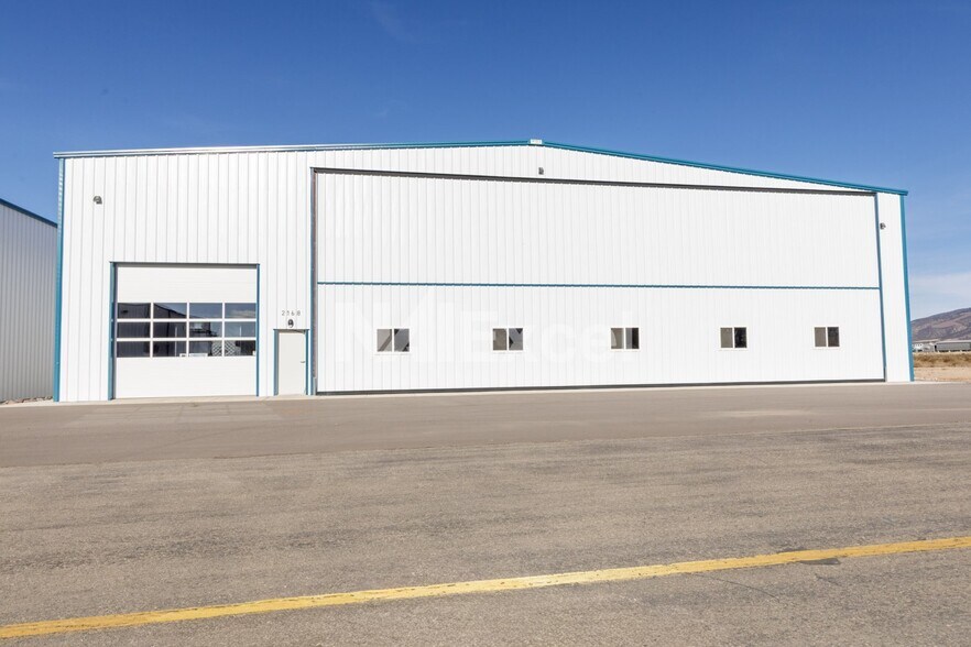 Primary Photo Of 2168 1500 N St st, Cedar City Airplane Hangar For Sale