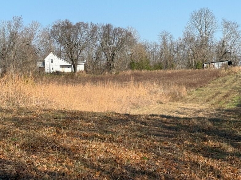 Primary Photo Of 4604 Summersville Rd, Campbellsville Land For Sale