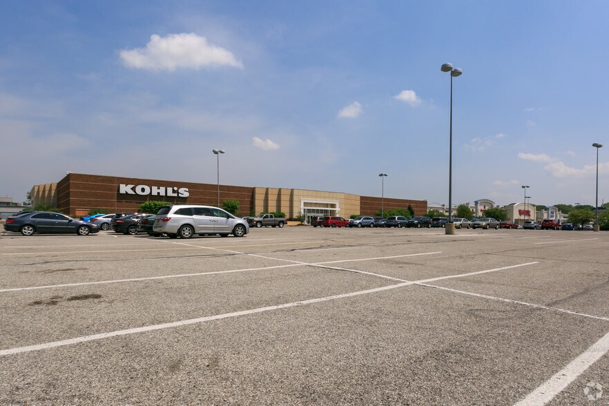 More Photos Of 2683-2685 E Main St, Plainfield General Retail For Lease