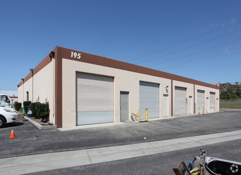 Primary Photo Of 195 E Easy St, Simi Valley Warehouse For Lease