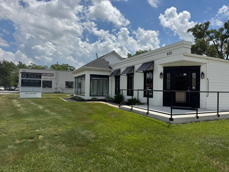Primary Photo Of 830 E State St, Geneva Freestanding For Lease
