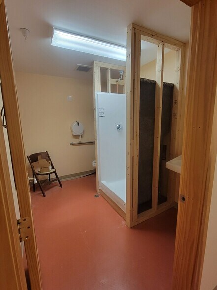 More Photos Of 220 Court St, Machias Medical For Sale