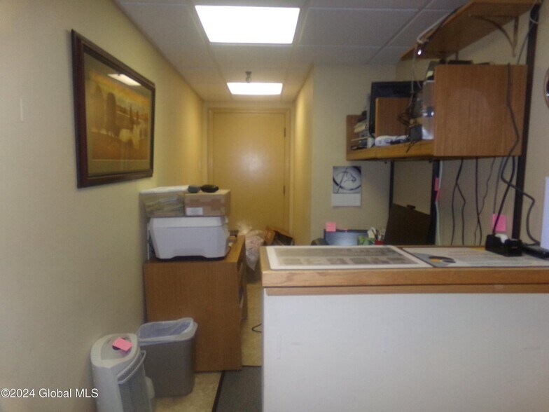 More Photos Of 7-11 Church St, Gloversville Office For Sale
