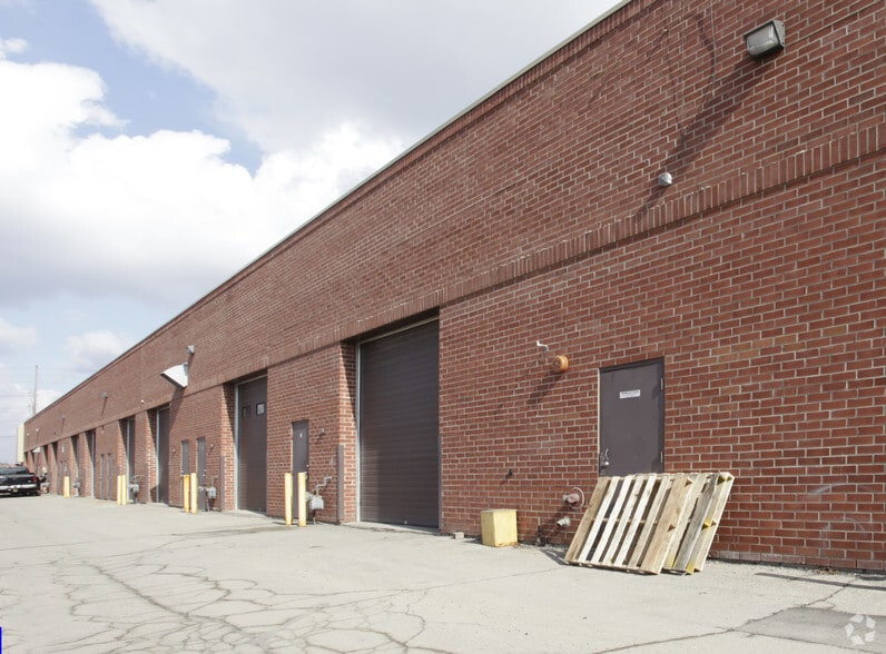 More Photos Of 2001 Albion Rd, Toronto Warehouse For Lease