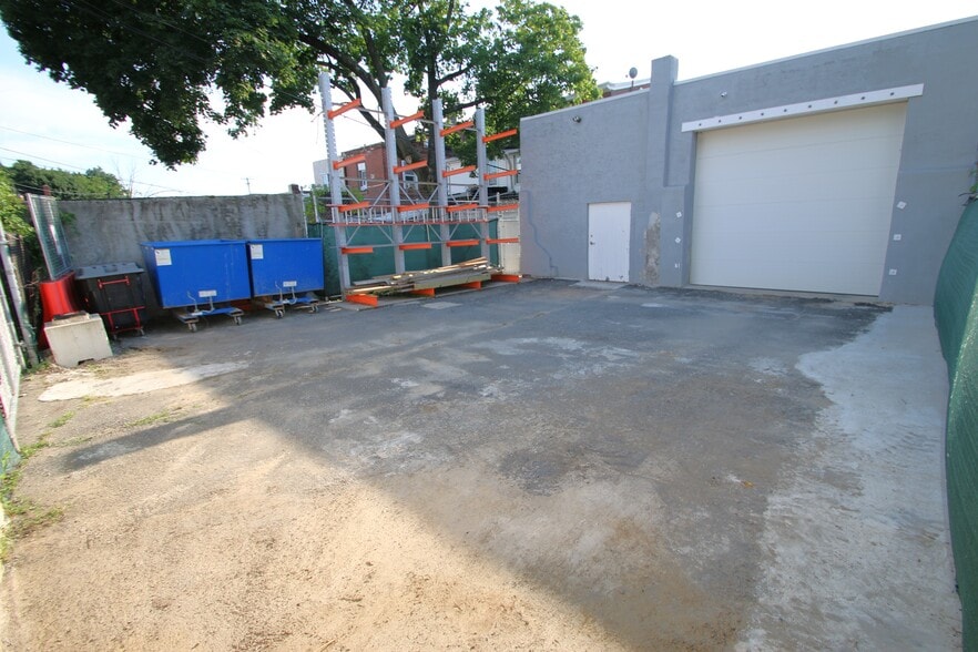 More Photos Of 3 S 5th St, Darby Warehouse For Sale