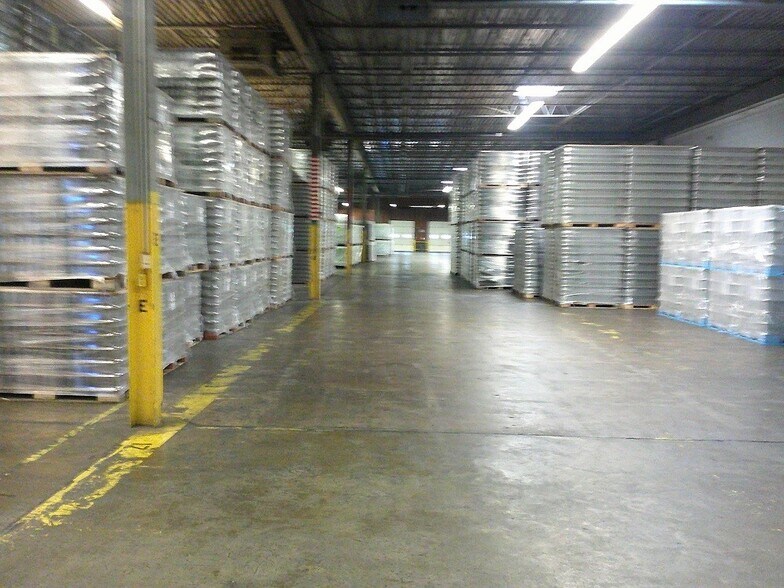 More Photos Of 6030 US Highway 301 N, Elm City Distribution For Lease