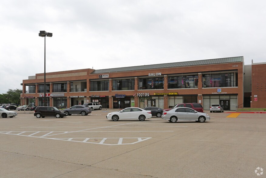 More Photos Of 1000-1100 W Arkansas Ln, Arlington Unknown For Lease