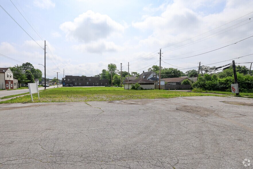 Primary Photo Of 2013-2029 Prospect St, Indianapolis Land For Sale