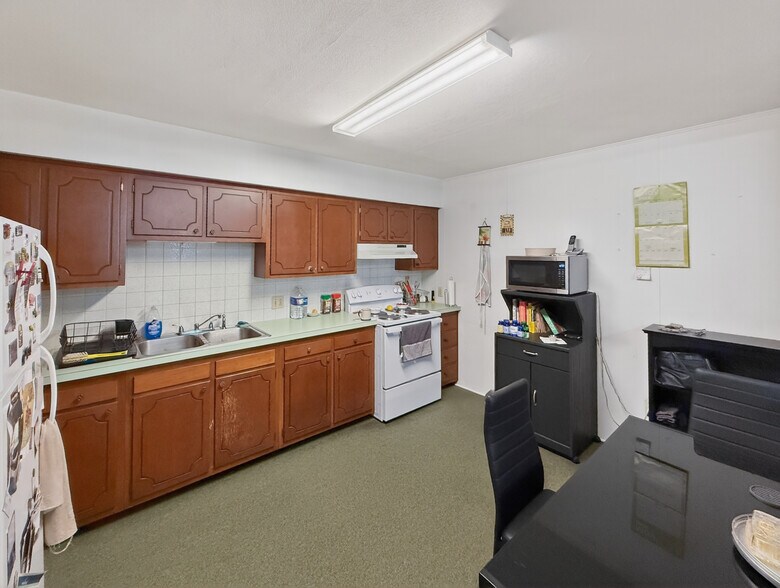 More Photos Of 288 Robinson St, Binghamton Apartments For Sale