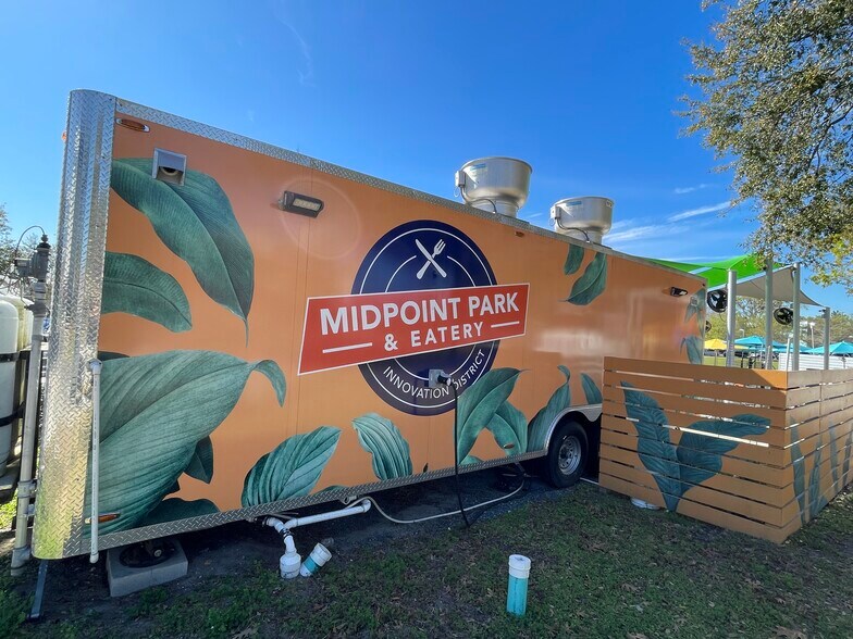 More Photos Of 931 SW 2nd Ave, Gainesville Restaurant For Lease